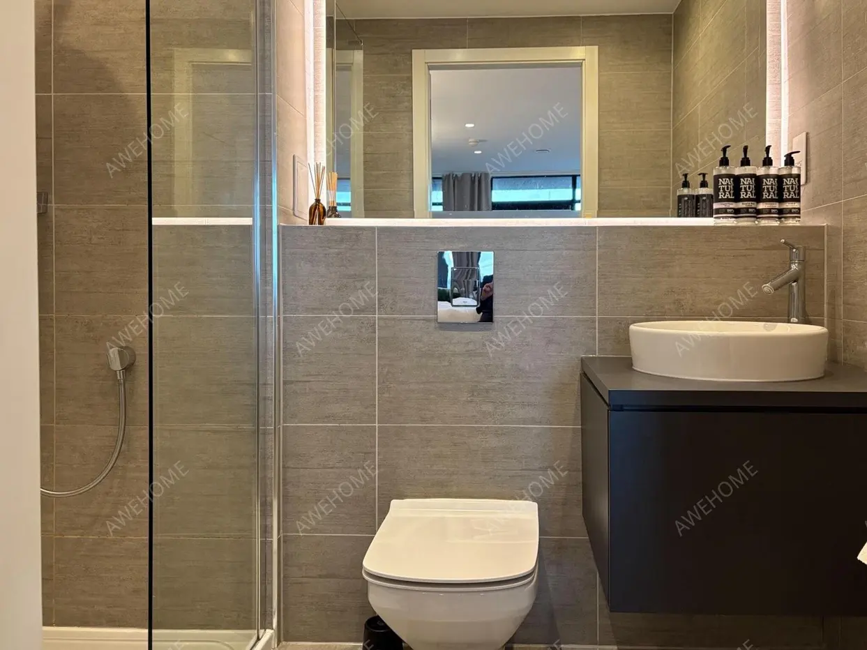 London RentalsHarlequin Avenue