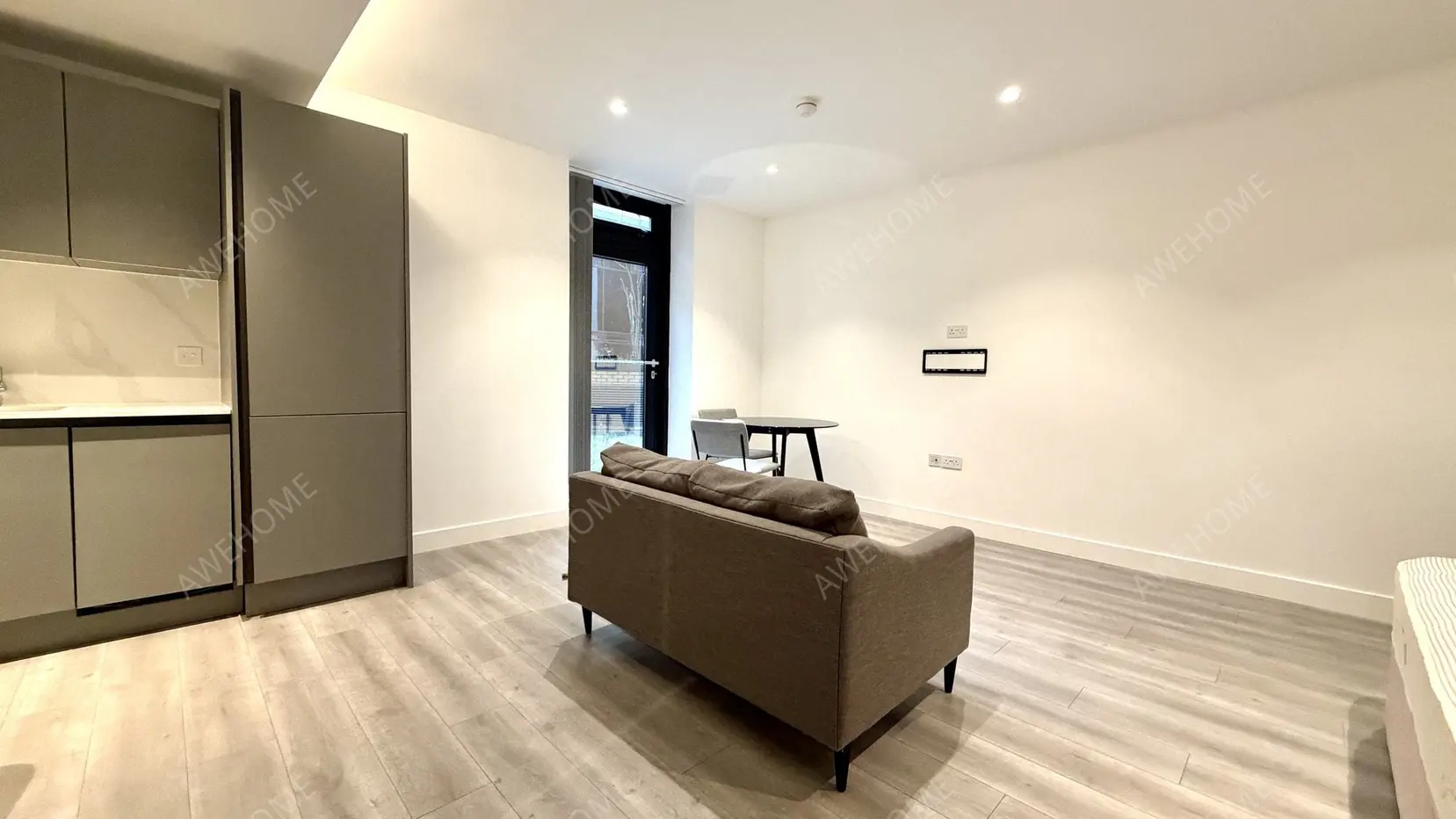 London RentalsNew Horizons Court