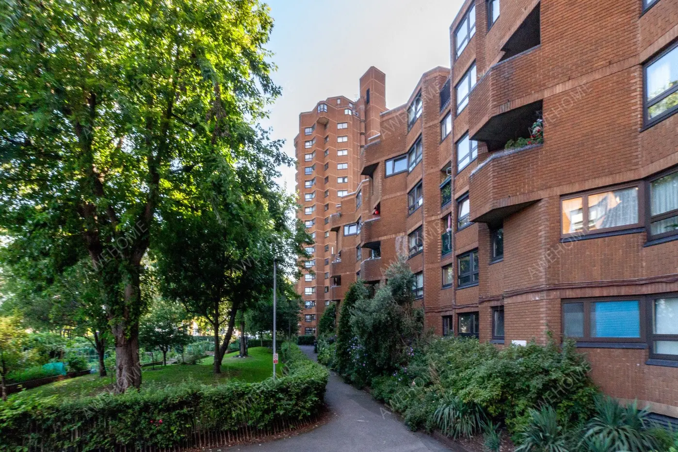 London RentalsUpper Blantyre Walk