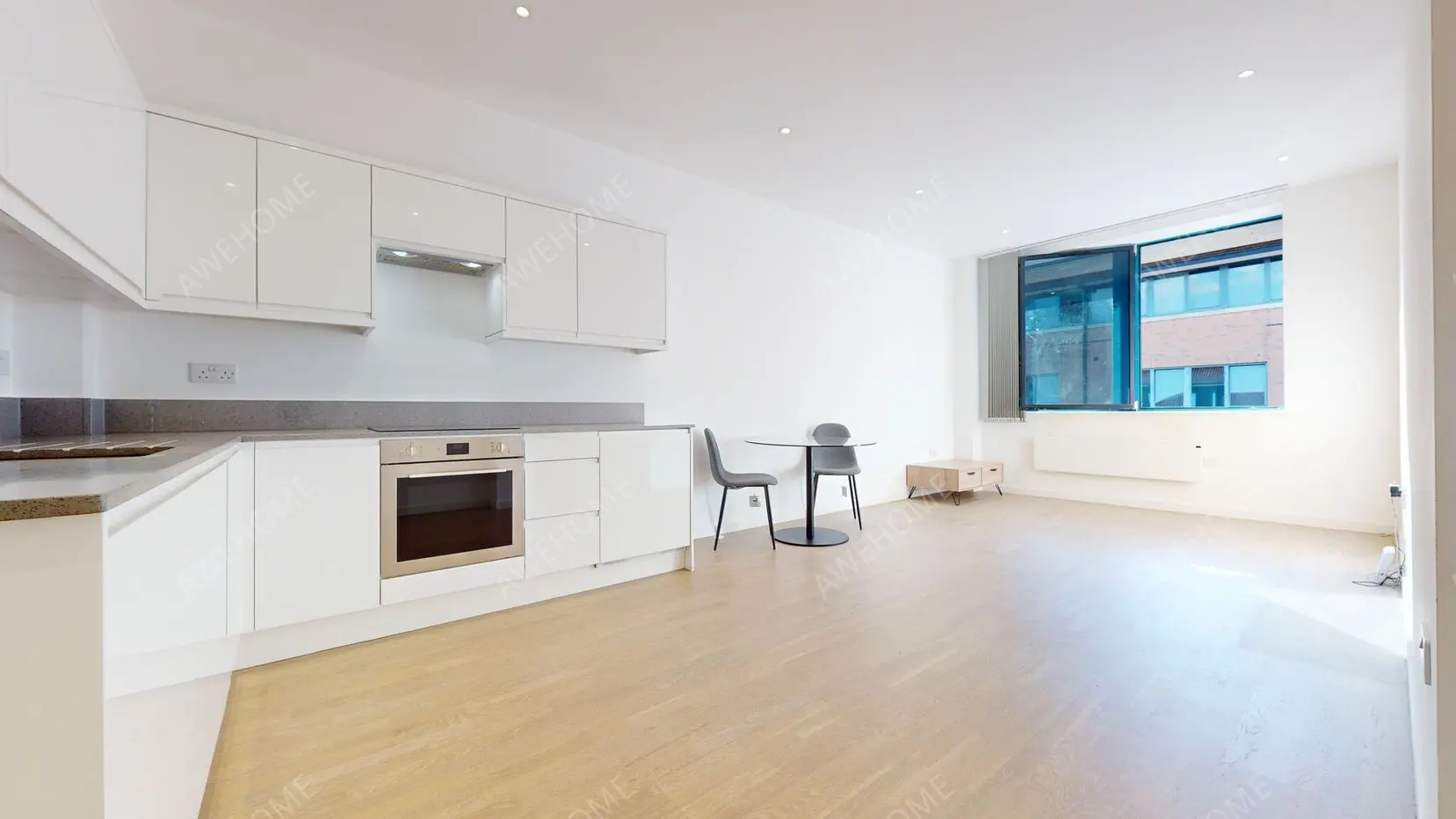 London RentalsRiverbank Way