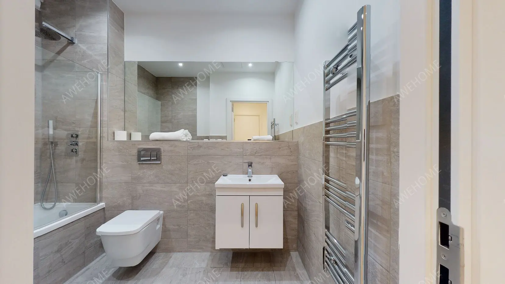 London RentalsRiverbank Way