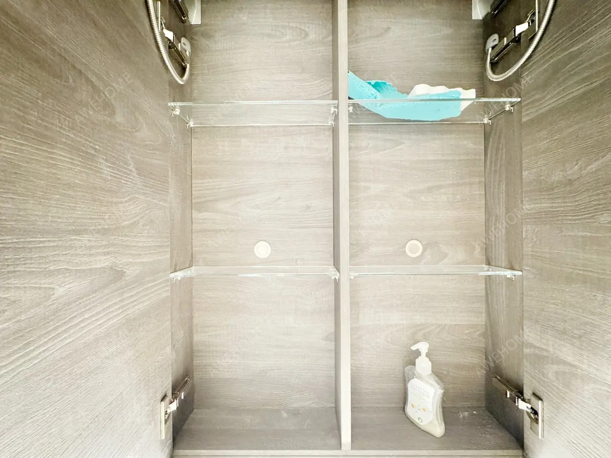 London RentalsCarnation Way