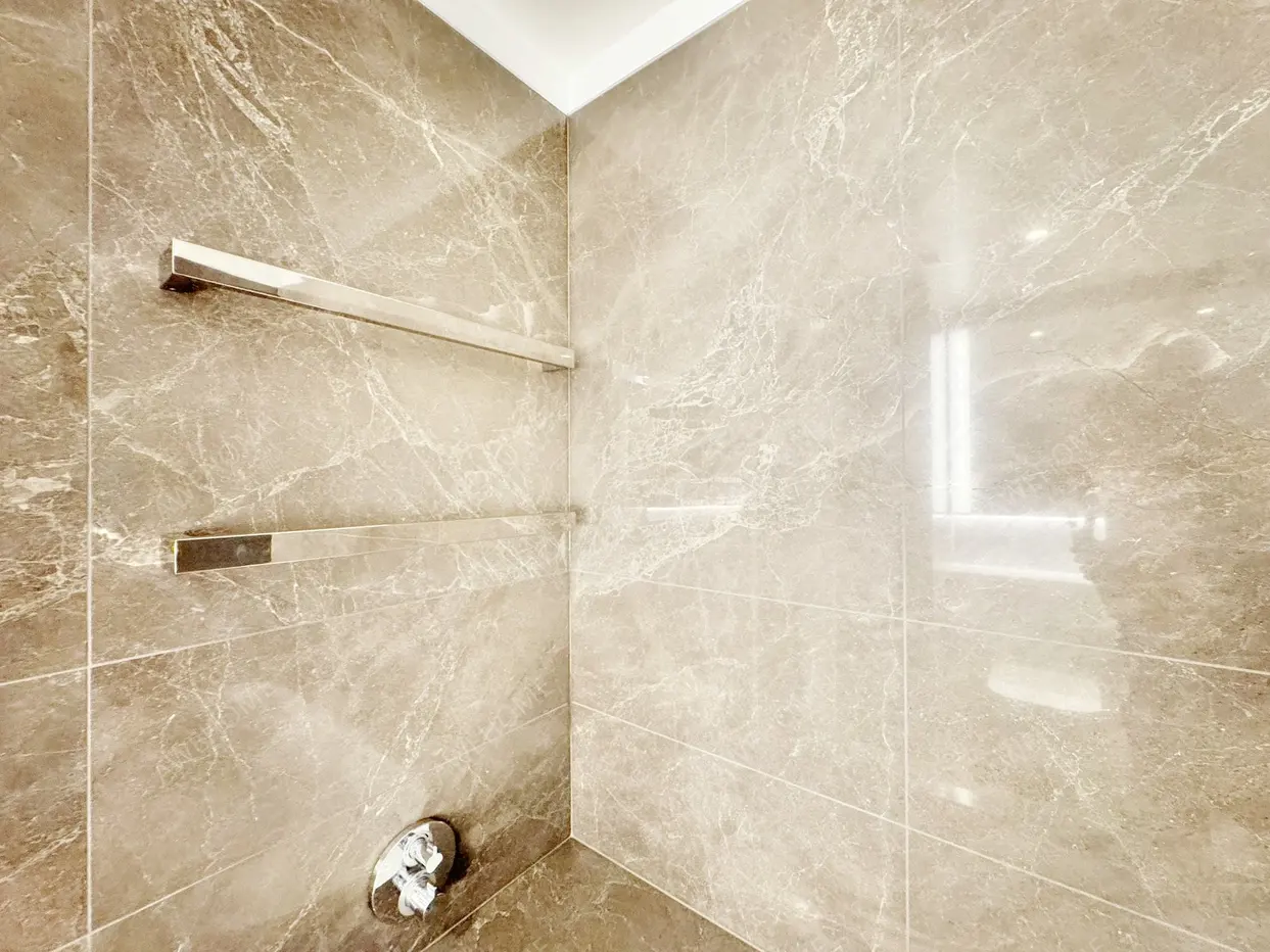 London RentalsCarnation Way