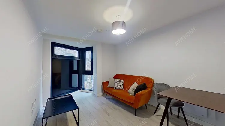 LeedsStudy Overseas Accommodation Booking