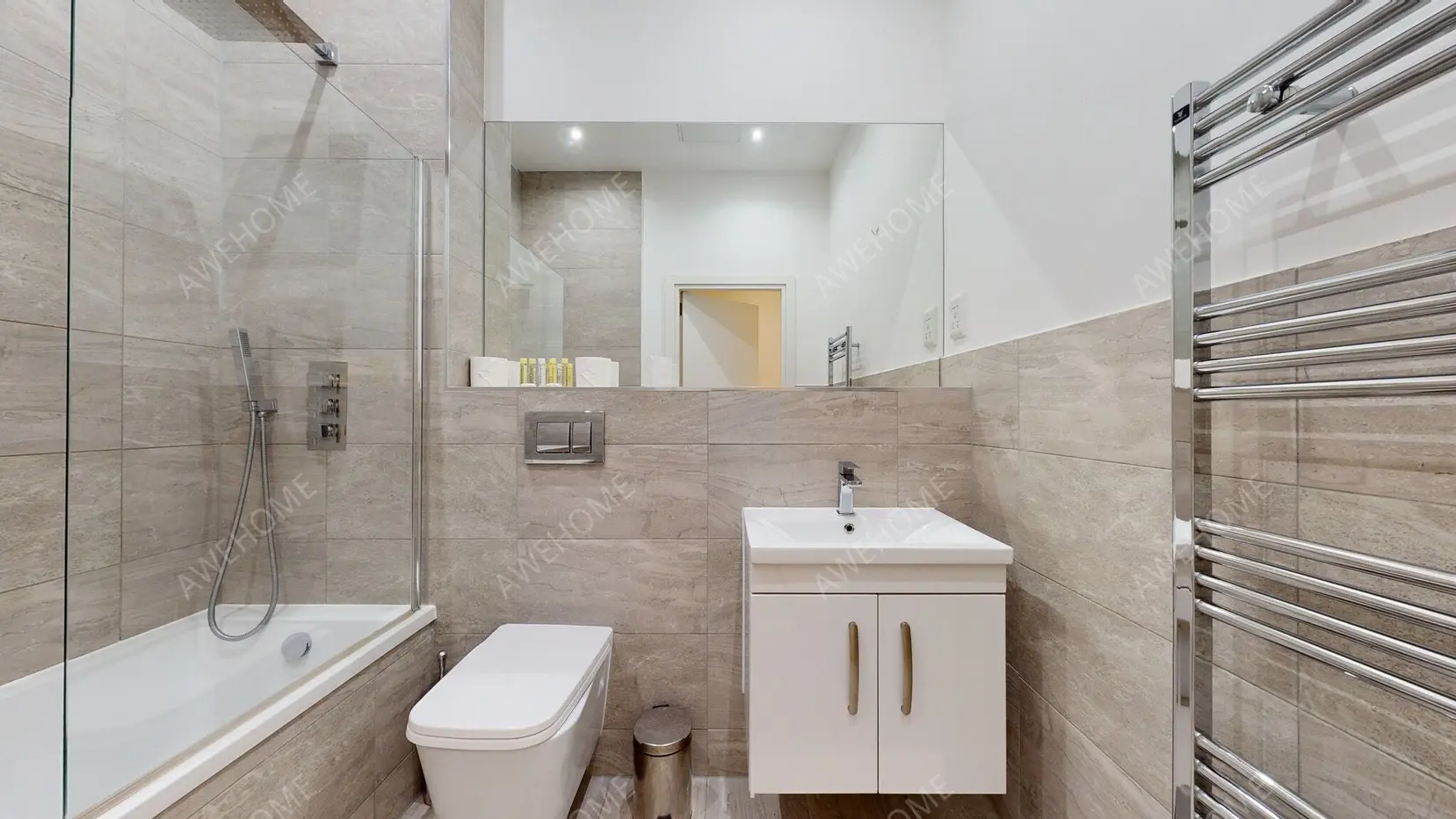 London RentalsRiverbank Way