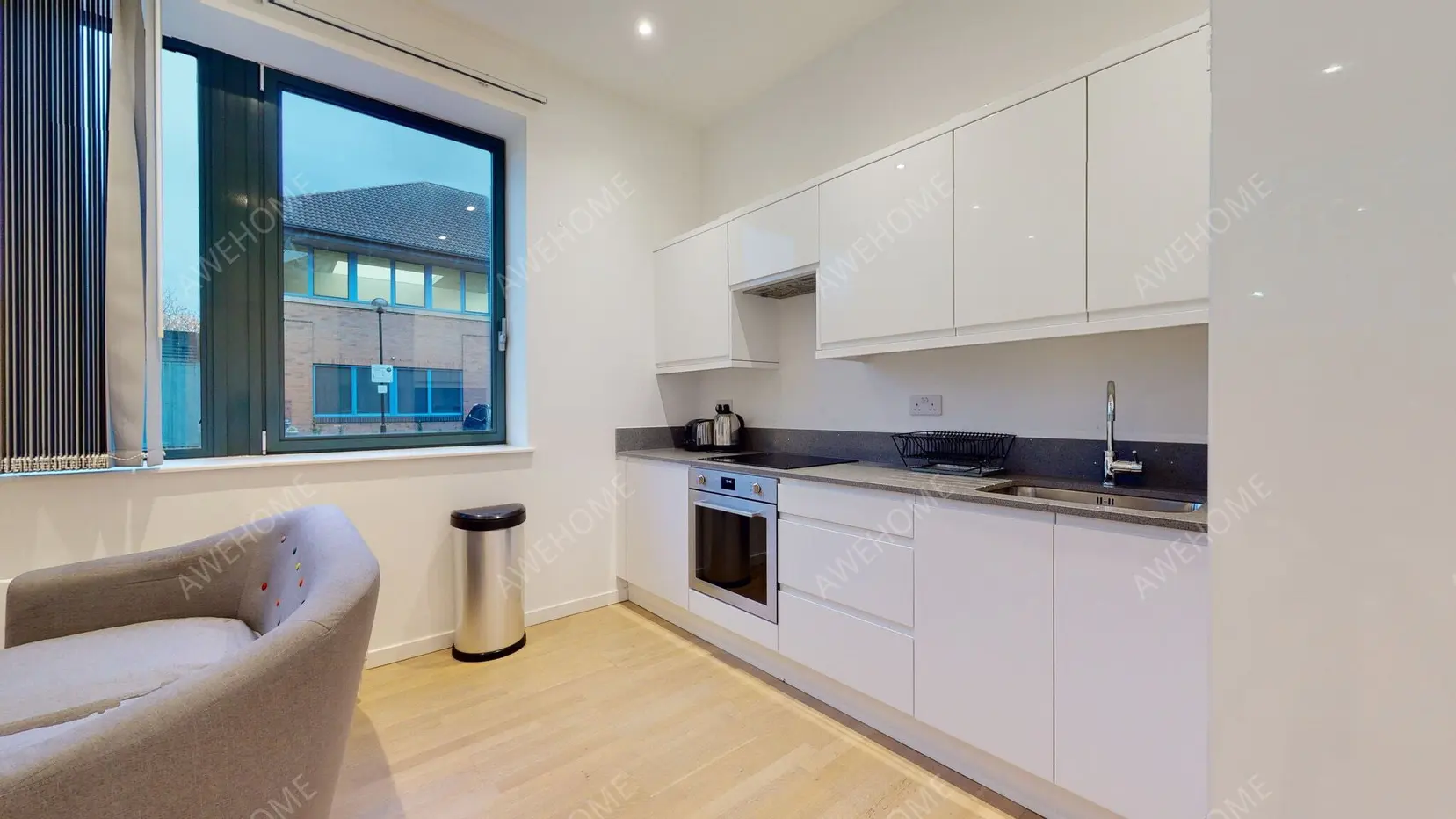 London RentalsRiverbank Way