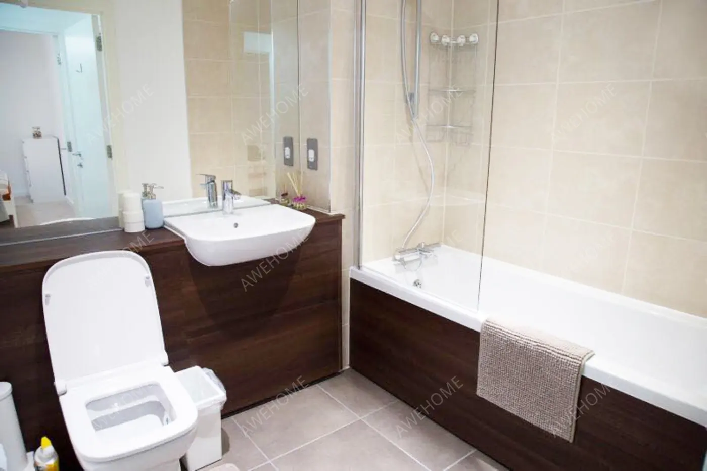 London RentalsSilvertown Square