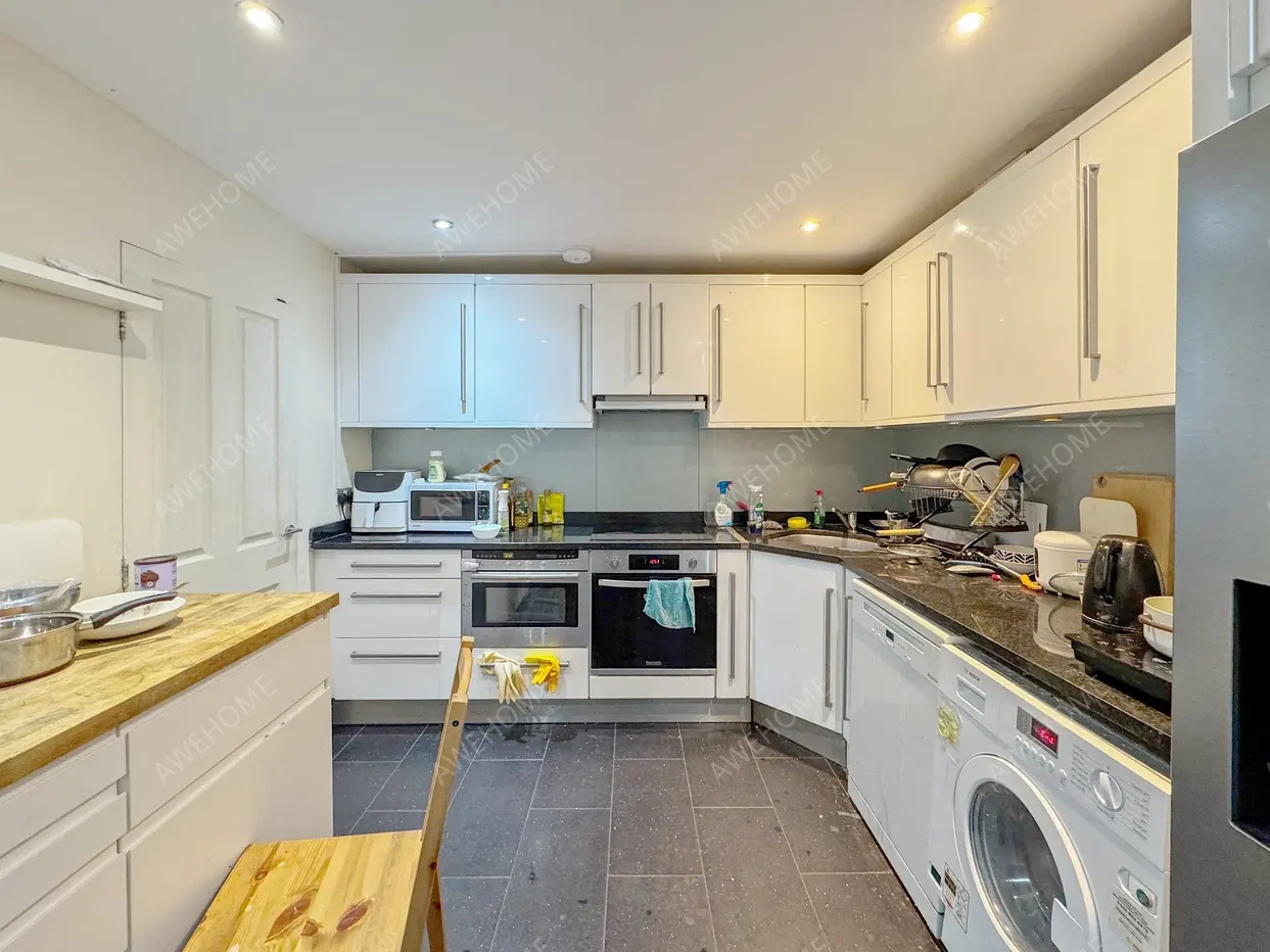 London RentalsBrightlingsea Place