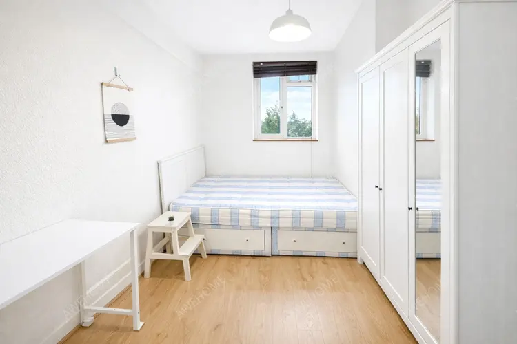 LondonStudy Overseas Accommodation Booking