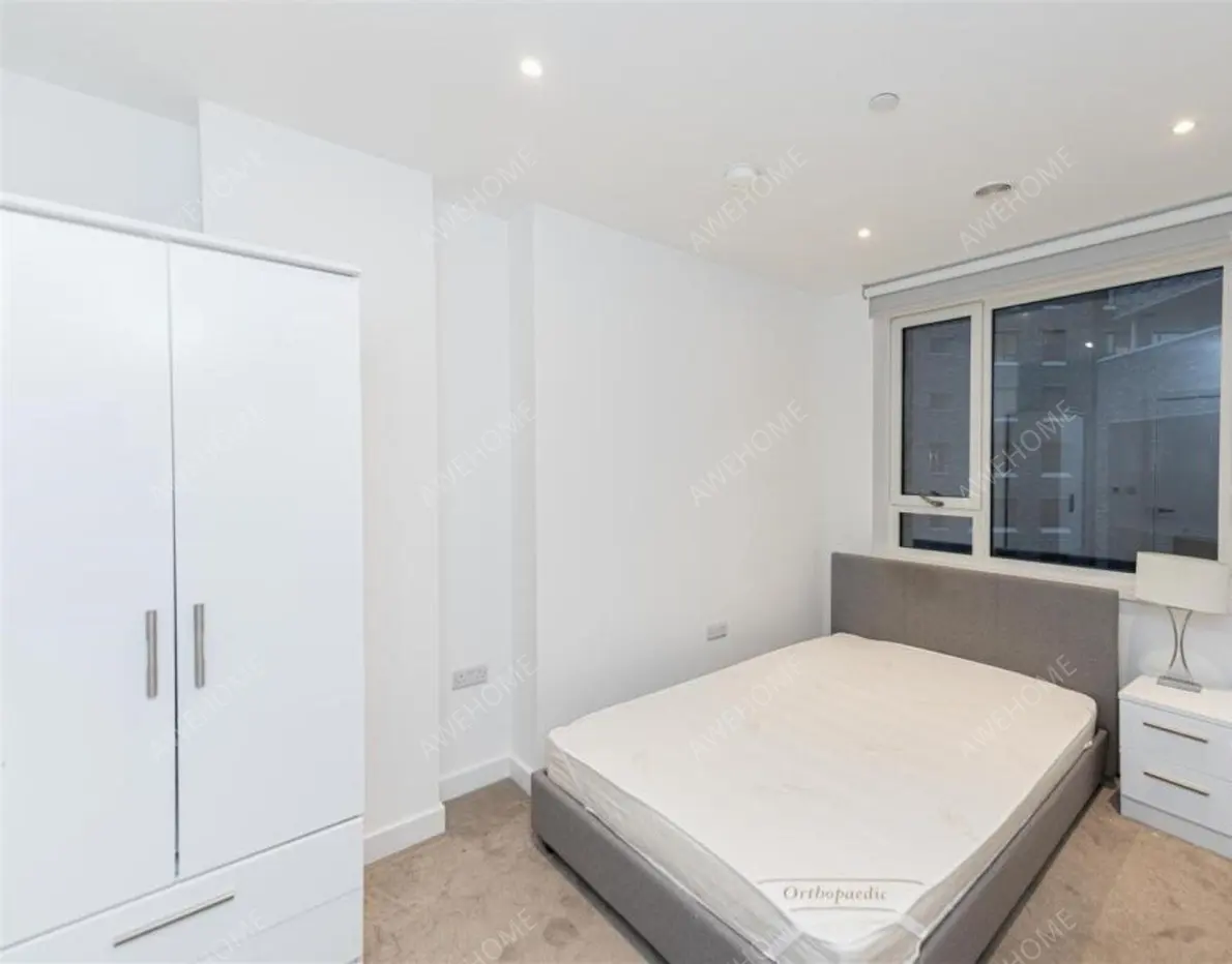 London RentalsWalworth Square