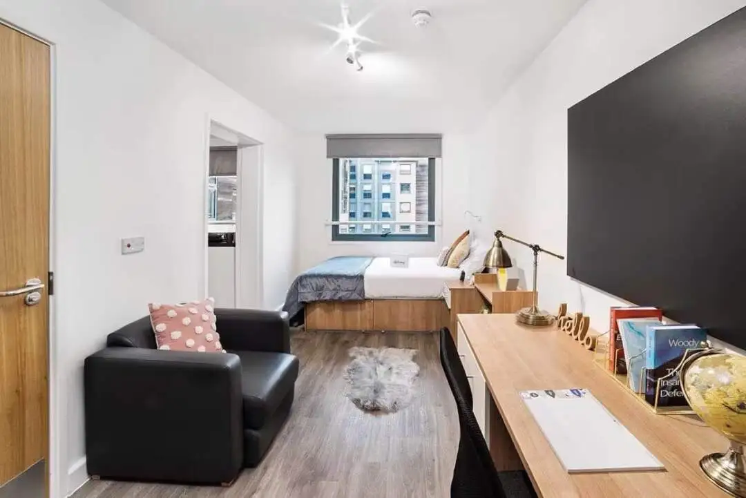 IslingtonStudio🏠
