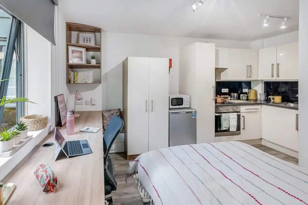 IslingtonStudio🏠