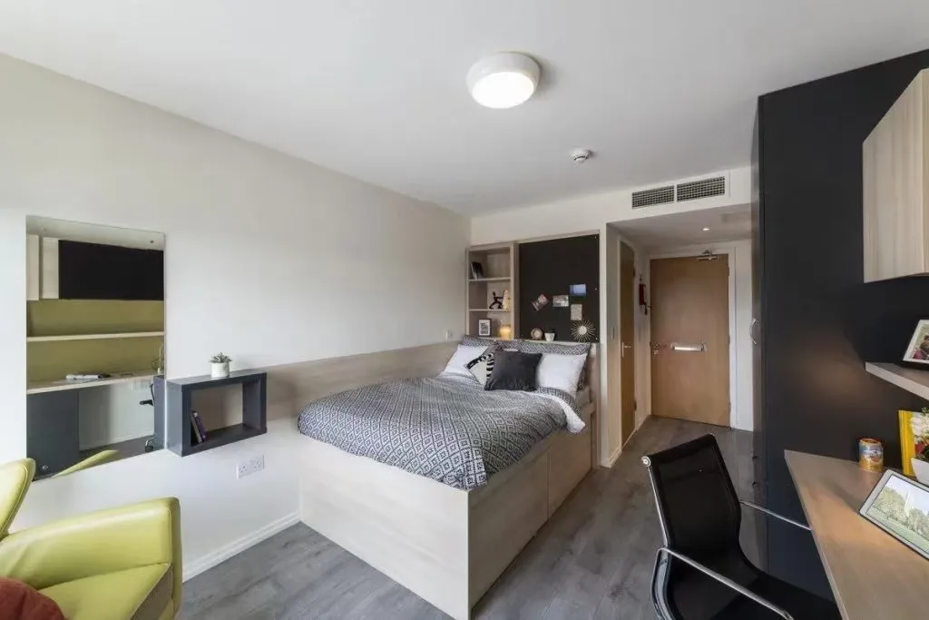 Introducing a brilliantly modern student apartment with exceptional value for money! 🌟