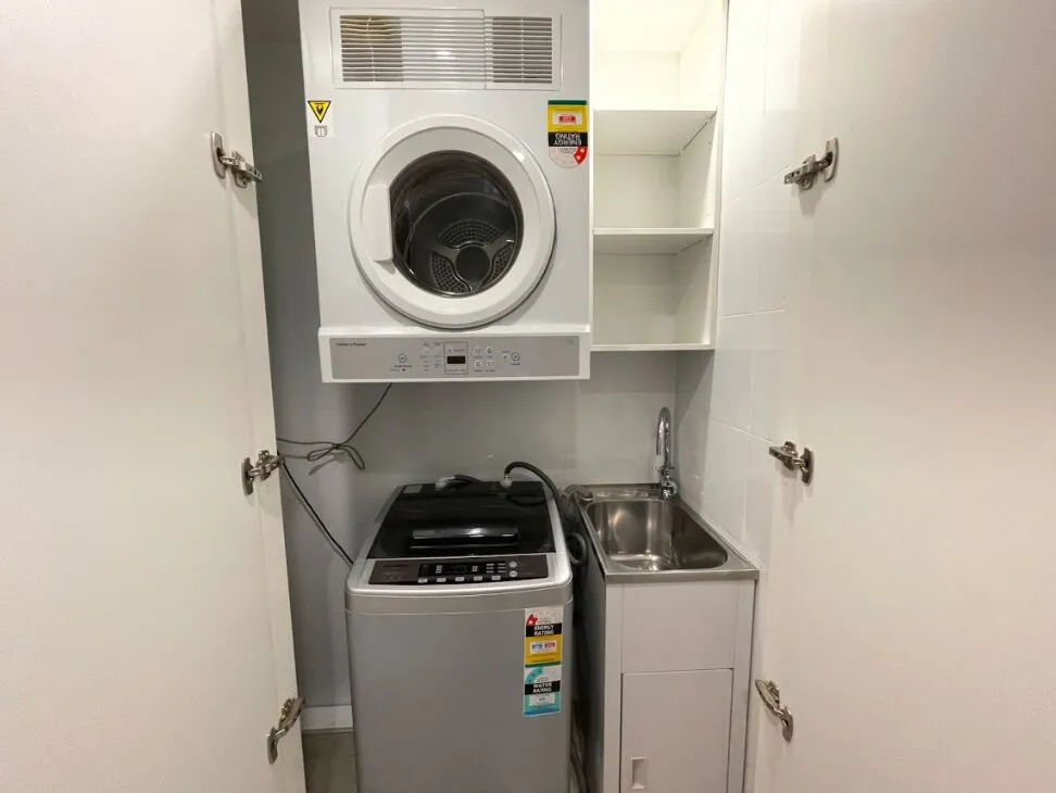 雪梨3b2b求室友，包家具人均320pw可看房