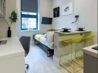 倫敦300pw的studio