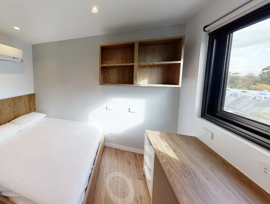 This 2b1b in Melbourne within walking distance to the university is truly amazing! ❗️