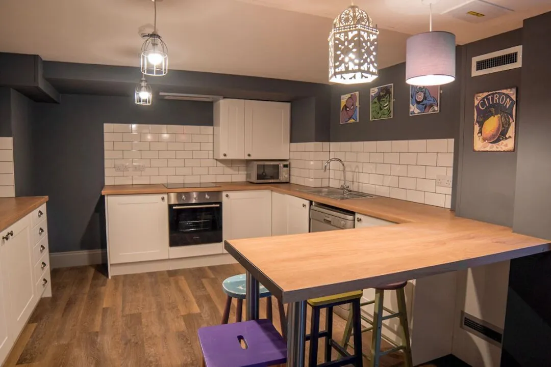 利茲house拼室友 Shared Kitchen