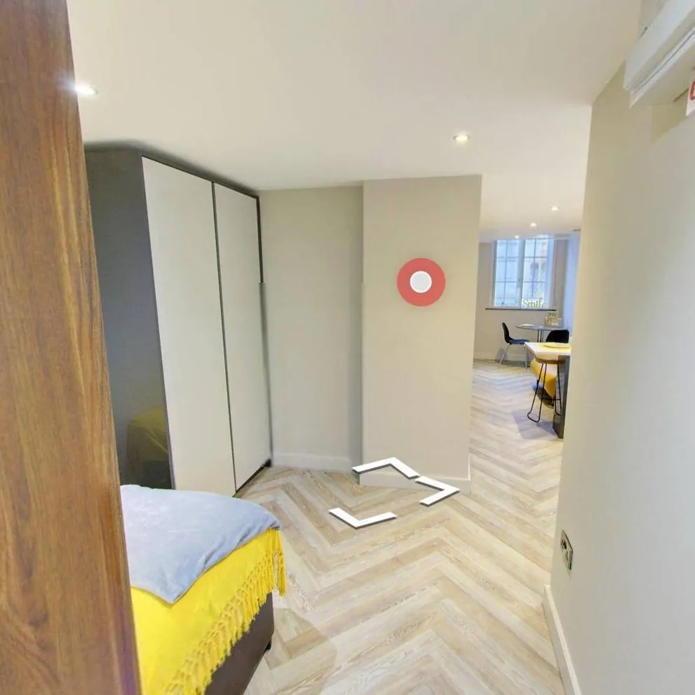 Manchester Princess Street 1B sublet, 5 minutes walk to Manchester University.