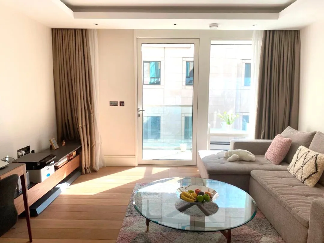 London 190 Strand's 1 bedroom, 1 bathroom – right at the doorstep of KCL and LSE! 🏡