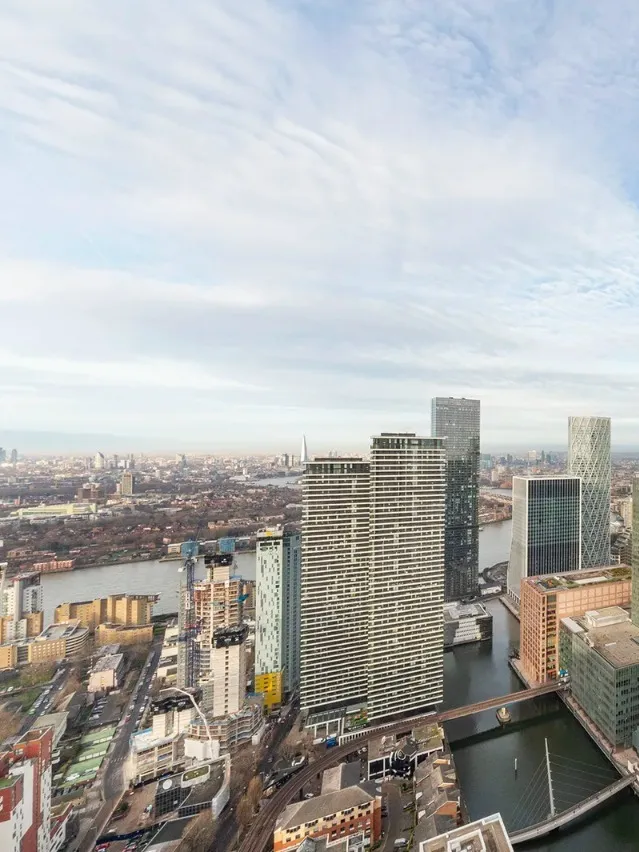 倫敦金絲雀2b2b，全屋落地窗❗️