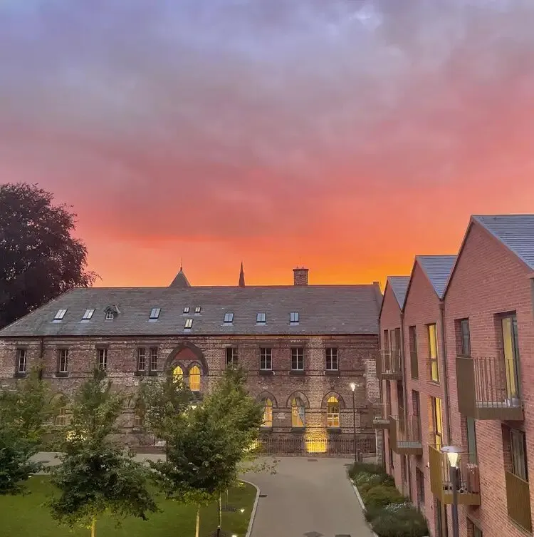 24fall, York University. Does anyone know which apartment this is? 🤔