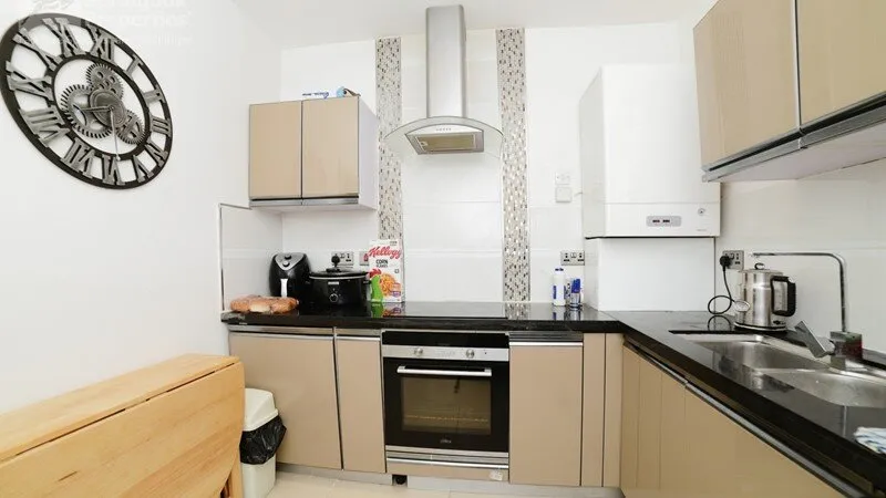 Glasgow | 2b Sublet