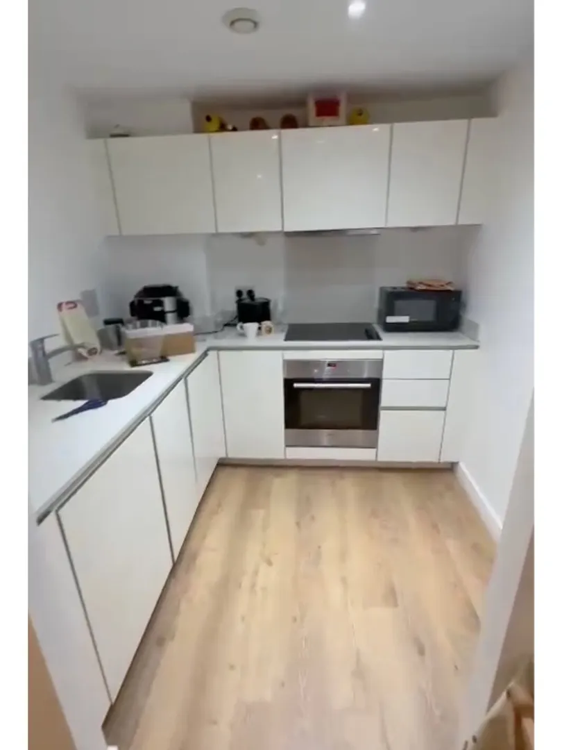不敢想下月在倫敦E3studio我是多麼快樂