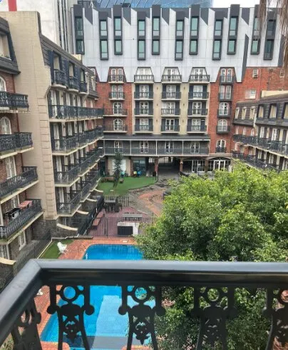 我不管 我住定這套4b了😄
