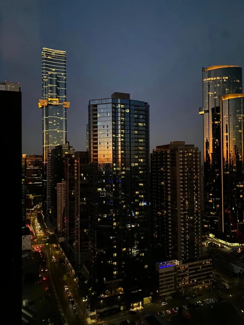 雖然難，好歹住的是墨爾本的社會公寓呀！