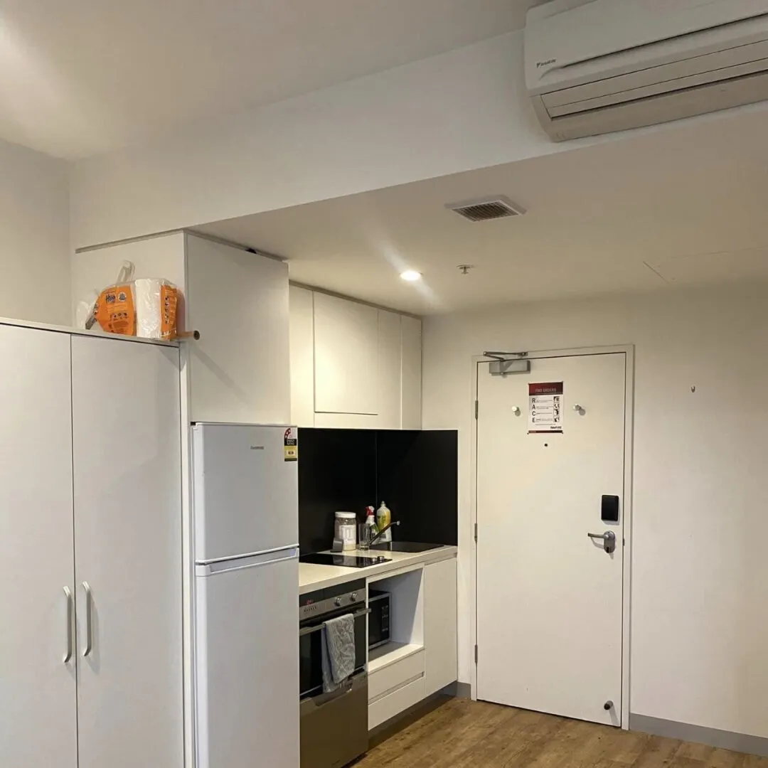 轉租❗️墨爾本大面積studio，有事不去了