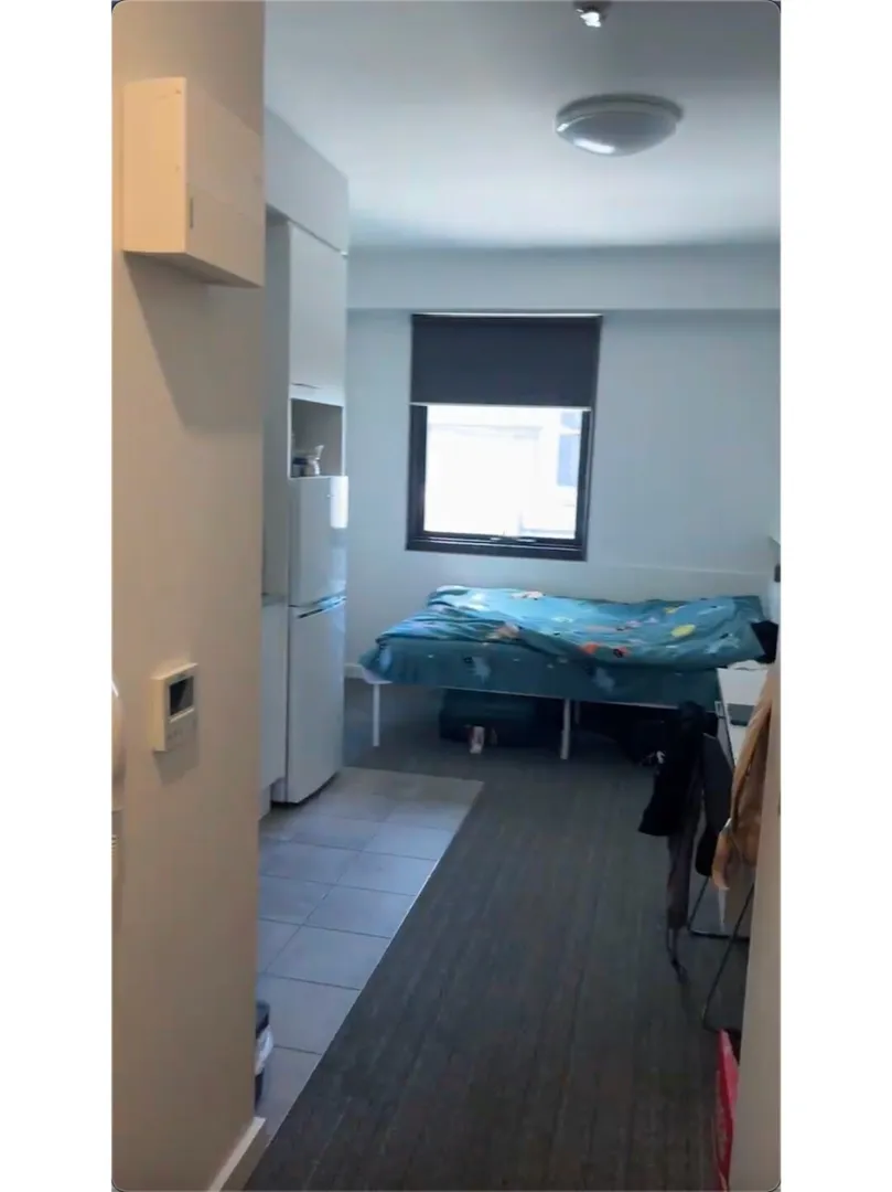 阿德萊德這個studio憑什麼才400+？？？