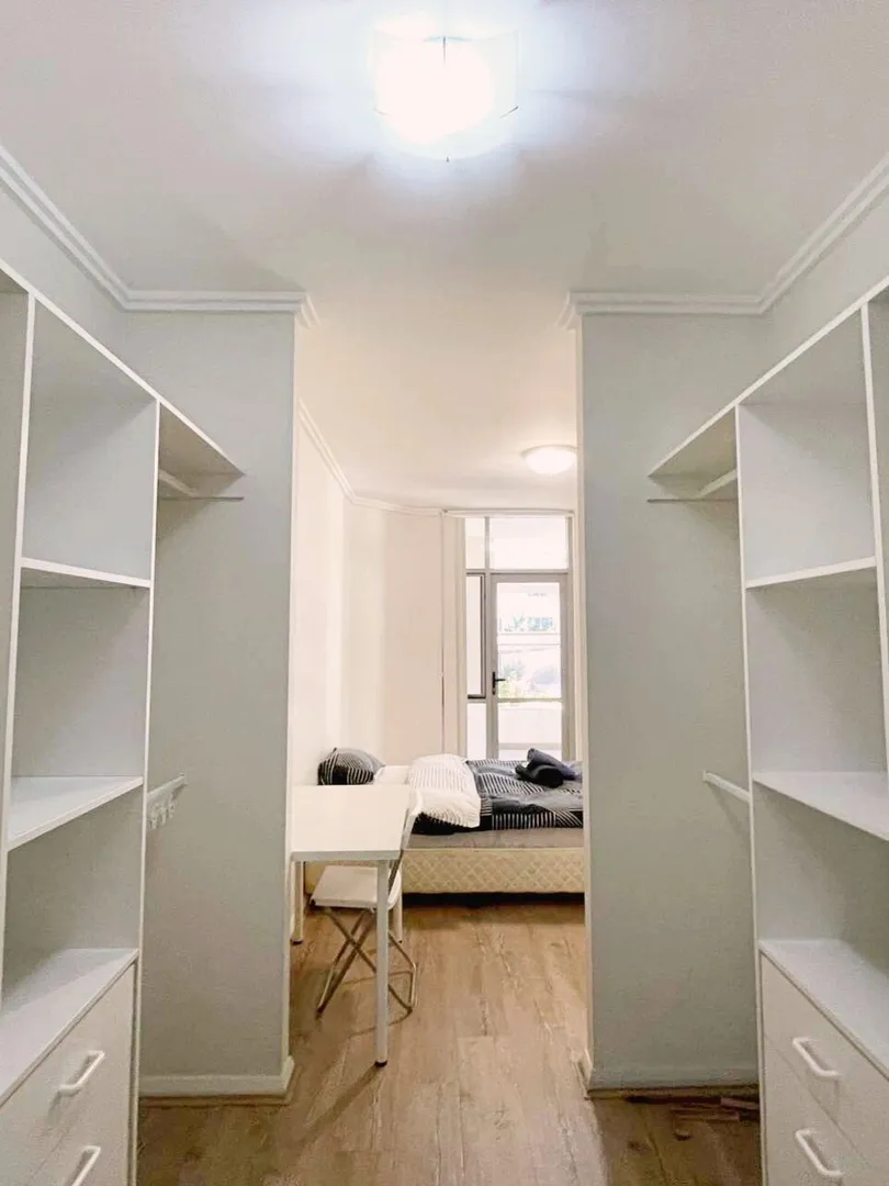 墨爾本帶🏠找室友，包bill包洗烘，近RMIT