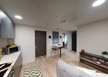 南安，含淚，轉租一間Stanley，大studio～