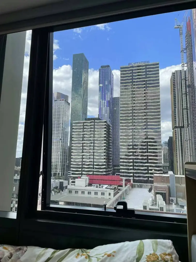 貓本開學撿漏 ，轉租一間好房！