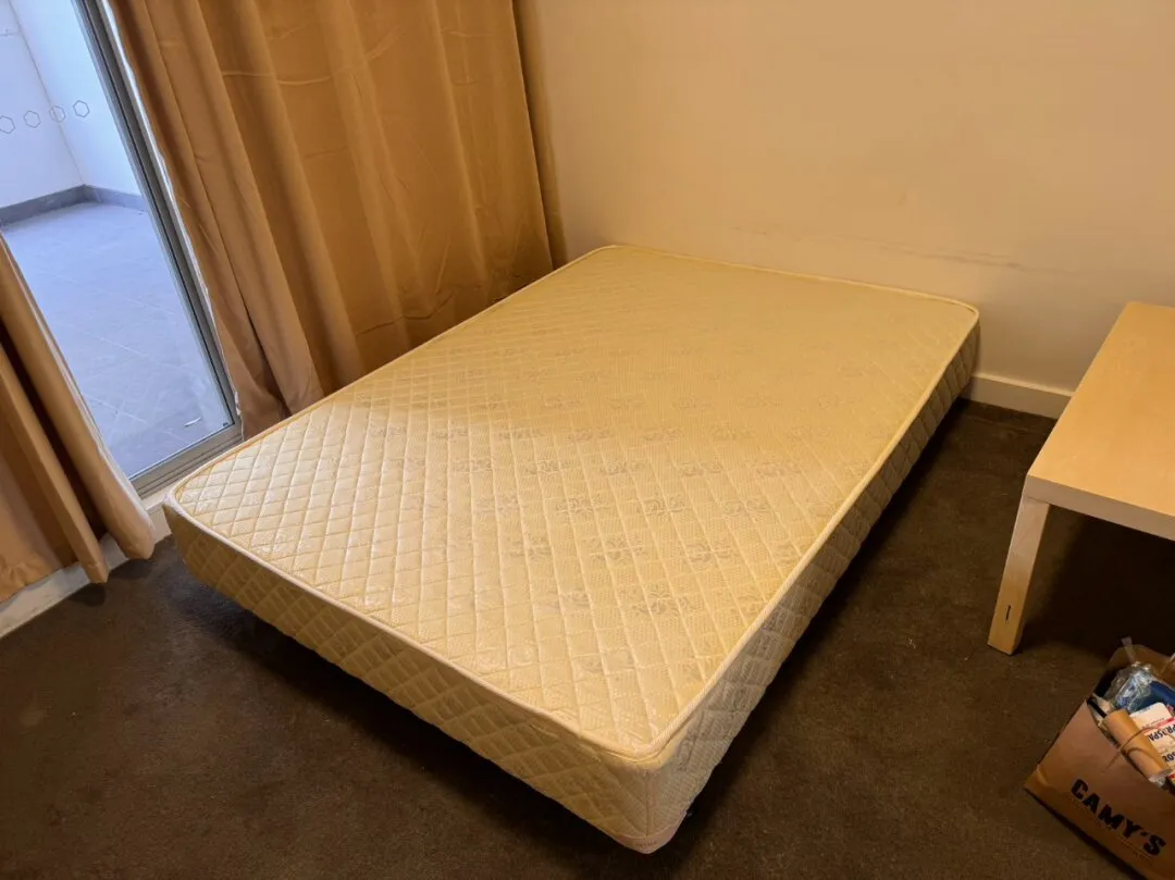 哭 誰來救救孩子的押金啊