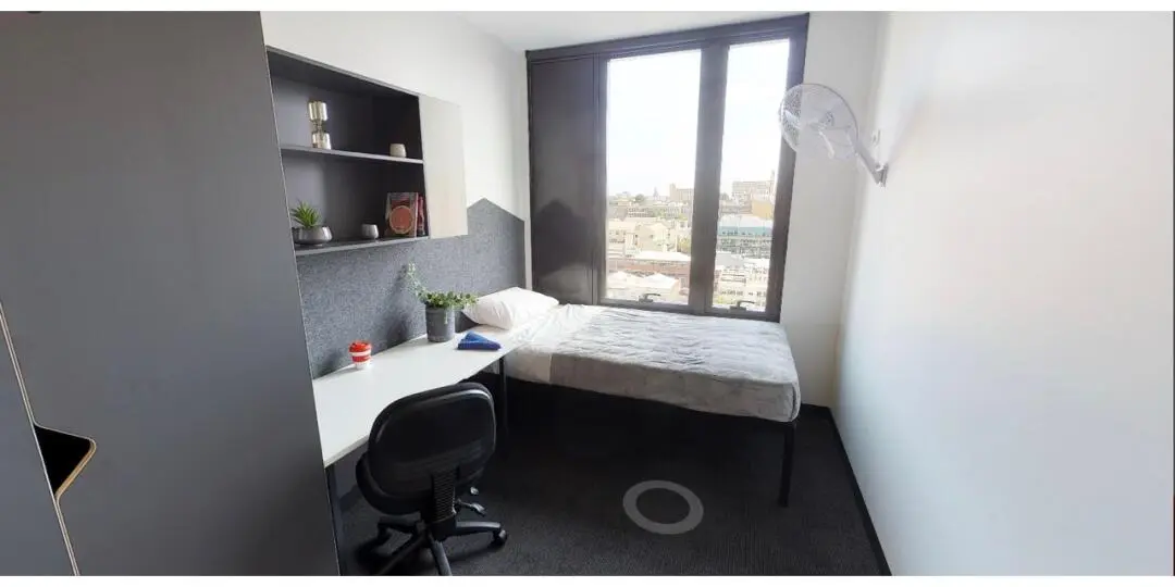 墨爾本Loft，校園步行3分鐘，399pw