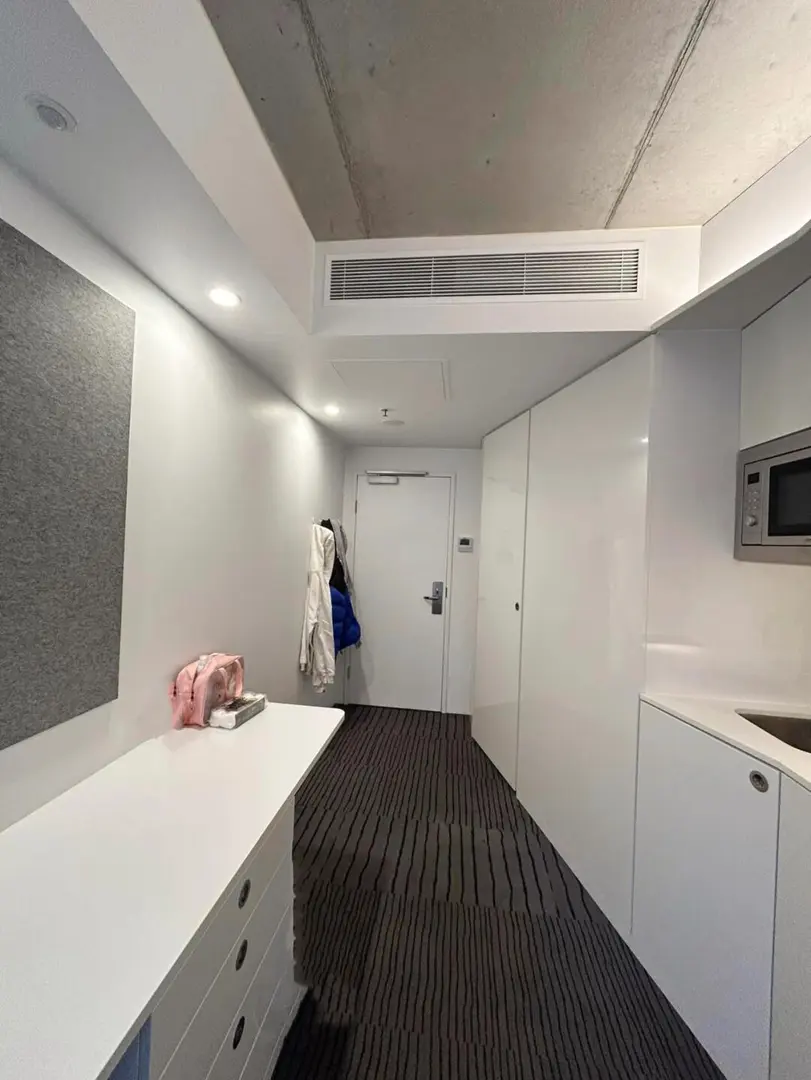 墨爾本ct住這個studio 🚶到墨大～可🔪