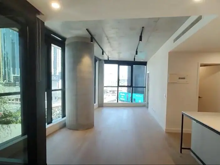 誰說貓本沒有300的社會🏠？？ 這不就有
