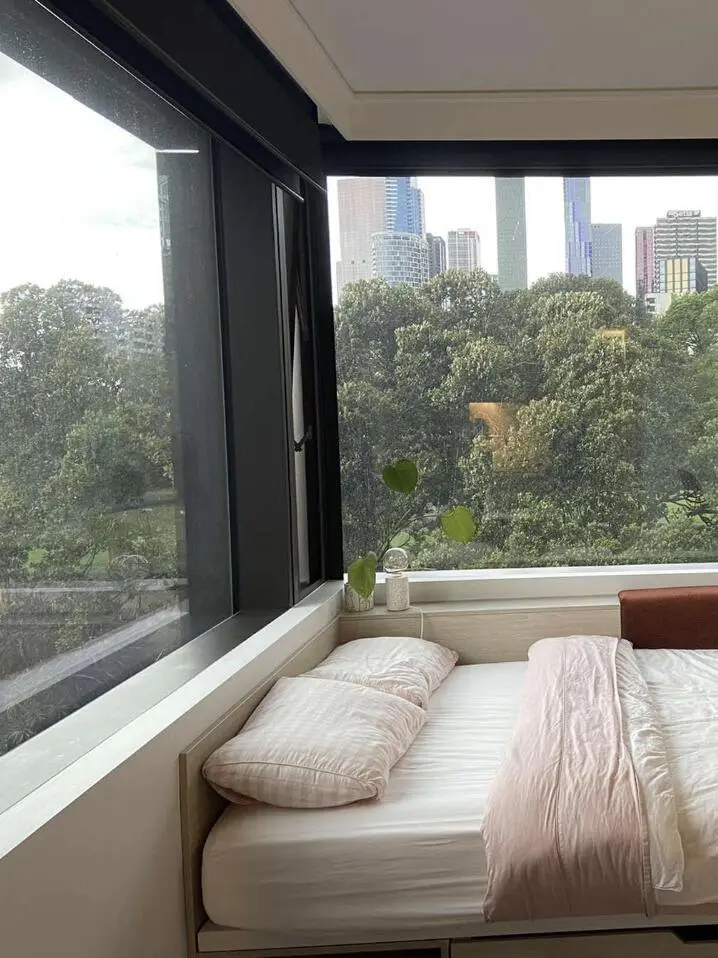 雖然難🥹 好歹住的是300多的studio～