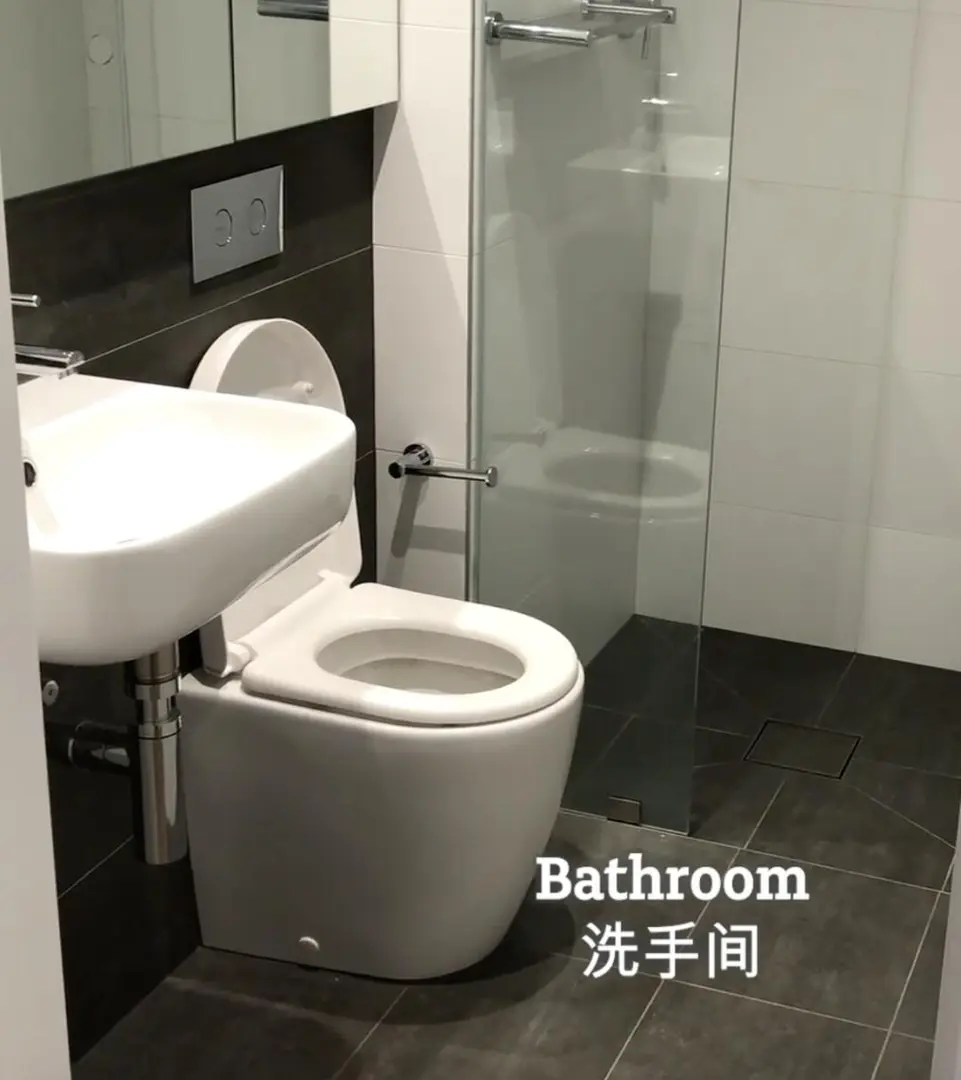 墨大校門口town house 1等5
