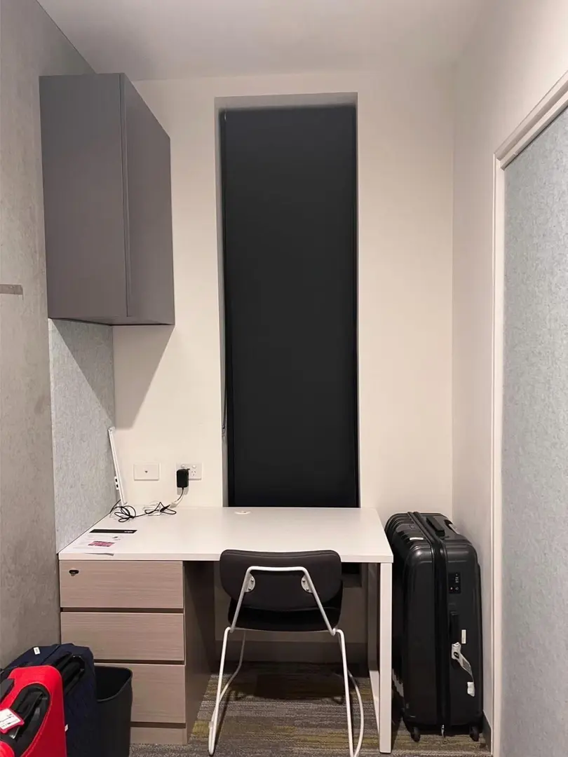 墨爾本在市中心2b1b，帶家具，不需
