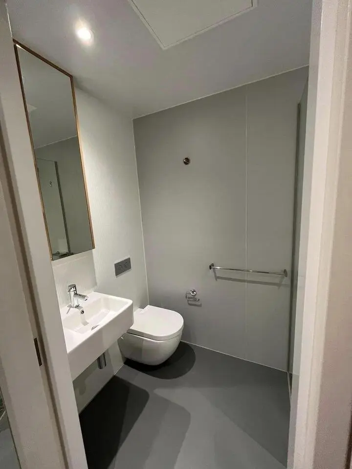 可步行至墨大的studio🌟