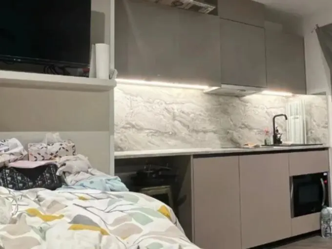 倫敦低價出studio，包帳單家具，俺要回去了