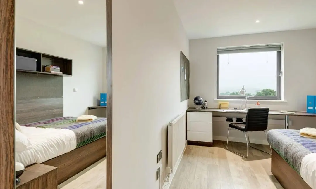 埃克塞特校門口ensuite🏠