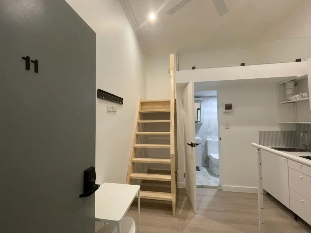 考文垂我的loft找個好心人接下手