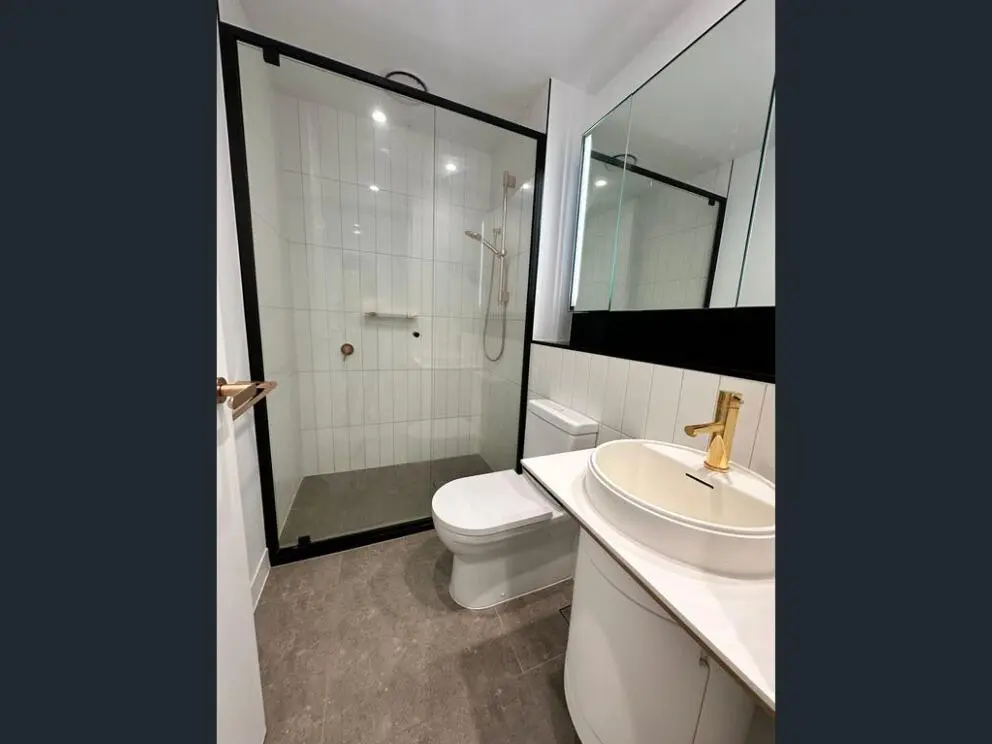 墨爾本1b1b低價出｜俺要回去了，我真的😭