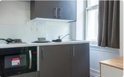 雙床，近到你以為這就住在UCL