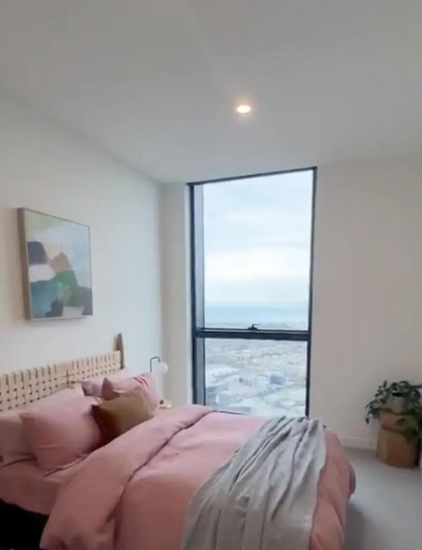 布里斯班1b就住這
