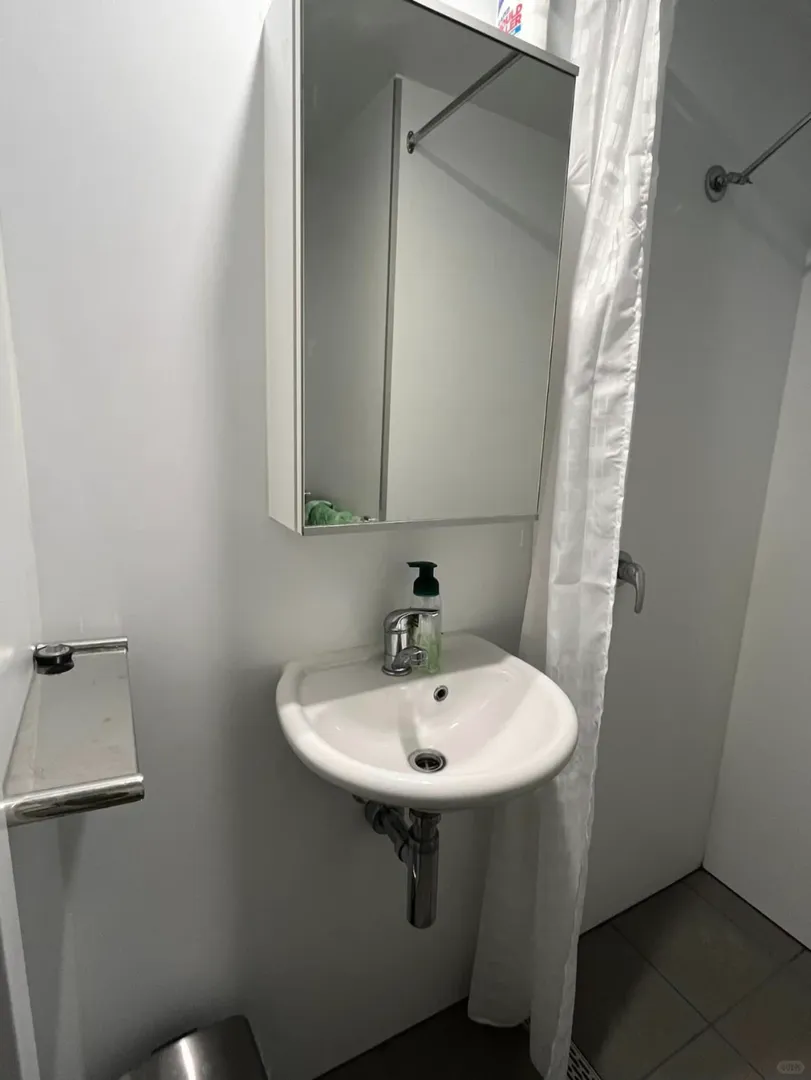 一個人在昆士蘭住studio，叫一個享受