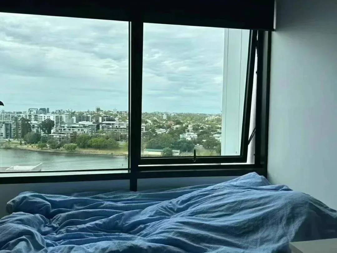 25s1布村留子今天我們看toowong view🏠之studio!!